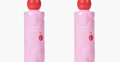 Cherry Brightening Moisturizing Toner For Radiant, Translucent Skin Cherry Brightening Moisturizing Toner For Radiant, Translucent Skin